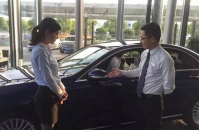 奔馳銷售員的真實收入揭秘 90后小伙曬出三月薪資單，網(wǎng)友直呼難以置信