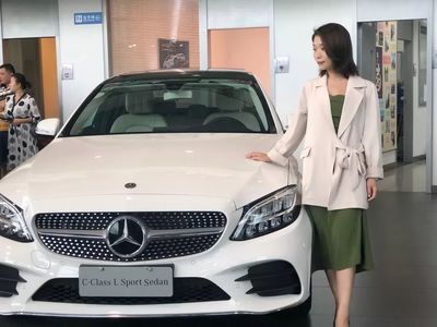 唯愛(ài)不可辜負(fù)丨從銷(xiāo)售顧問(wèn)到奔馳車(chē)主的華麗轉(zhuǎn)身